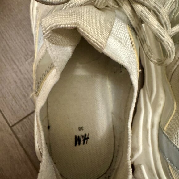 ✨ H&M Chunky Platform Sneakers | Size 38 (Women’s 7.5) ✨ - Picture 7 of 8